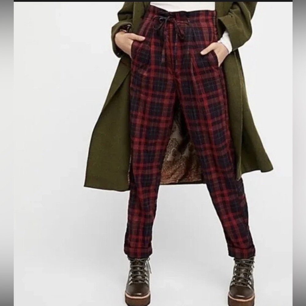 FP here and there plaid trouser